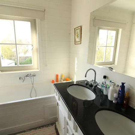 Repos Du Cocher Homestay *